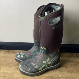 BOGS Boots Women Sz 7 Classic Ultra High Garden Floral Waterproof Outdoor